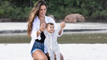 Claudia Gonçalves se tornou mãe da pequena Clara em plena pandemia. Apesar disso, ela não deixou de surfar - (Foto: Ana Catarina photo)