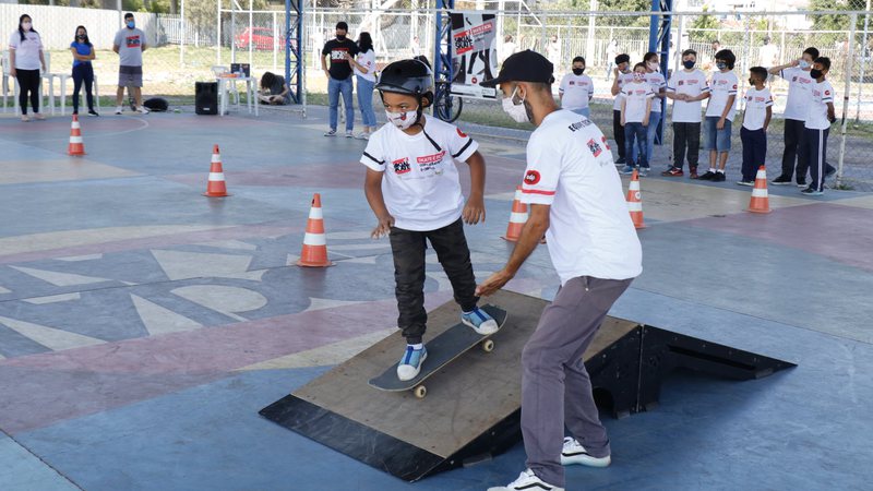 A "magia"do skate para romber barreiras