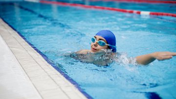 Aprender a nadar é essencial para previnir afogamentos na infância