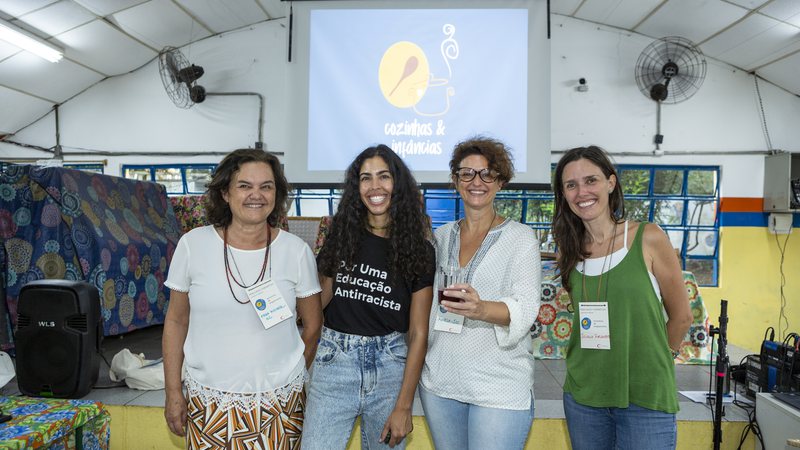 Equipe do Instituto Comida e Cultura - Divulgação: Comidas & Infâncias