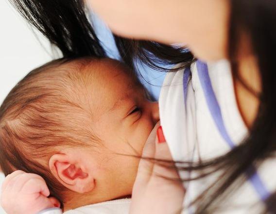 Imagem Semana Mundial de Aleitamento Materno quer garantir proteção à maternidade no trabalho