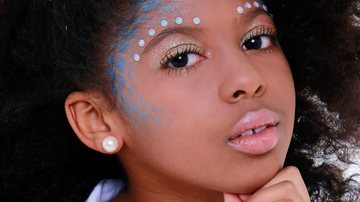 Imagem Aprenda a fazer maquiagem infantil de sereia para o carnaval