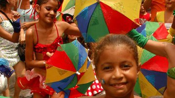 Imagem Curta o carnaval ao som de marchinhas infantis