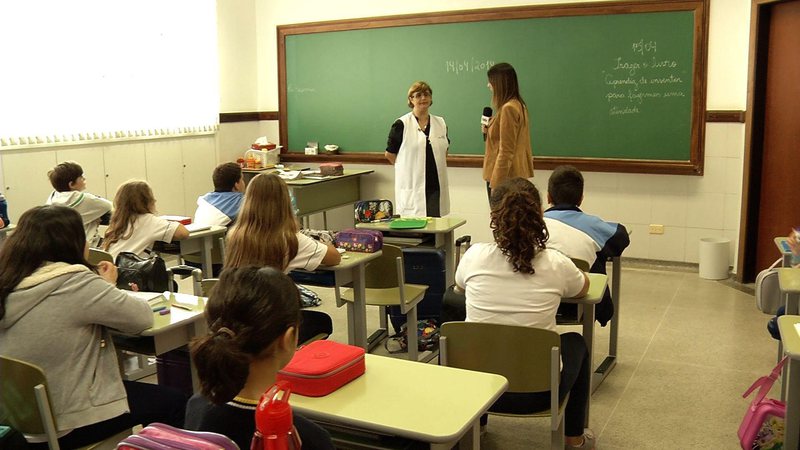 Imagem DIA DOS PROFESSORES – Conheça a história da professora Noemi