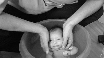 Imagem “Eu tenho orgulho de dizer: eu dei o primeiro banho de meu filho!” – Ricardo, Jundiaí – SP