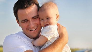 Imagem Proposta quer ampliar licença-paternidade para 30 dias