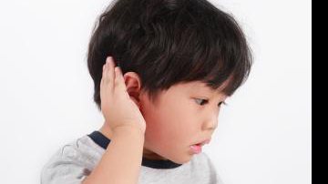 Imagem Quatro sinais de problemas auditivos nas crianças