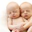 Imagem Conheça a síndrome rara que afeta até 15% das gestações de gêmeos que dividem a mesma placenta