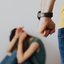 Mulheres precisam pedir medidas protetivas para sobreviver