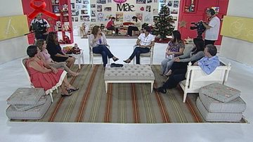 Imagem Mães com HIV é o tema do Papo de Mãe deste domingo!