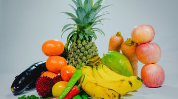 Dicas da nutricionista: suco de abacaxi com gengibre ou a sopa de legumes batida com cúrcuma