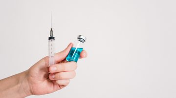 Estima-se que no mundo todo as vacinas evitam cerca de 6 milhões de mortes por ano