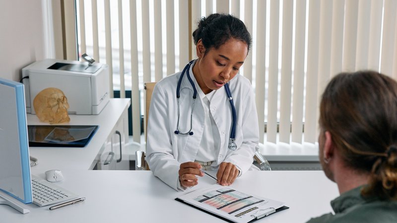 É muito importante que o paciente procure ajuda médica aos primeiros sintomas de um problema na tireoide