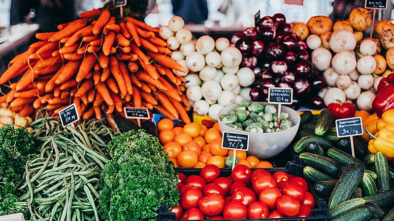 Comprar alimentos de pequenos produtores é uma opção sustentável