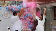 Casal comemora gravidez de Antônio e Lara