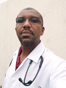 Imagem do médico Roberto Trindade