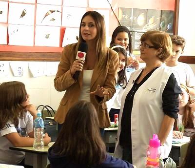 Letícia Bragaglia entrevista a professora Noemi