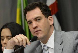O advogado Ariel de Castro Alves