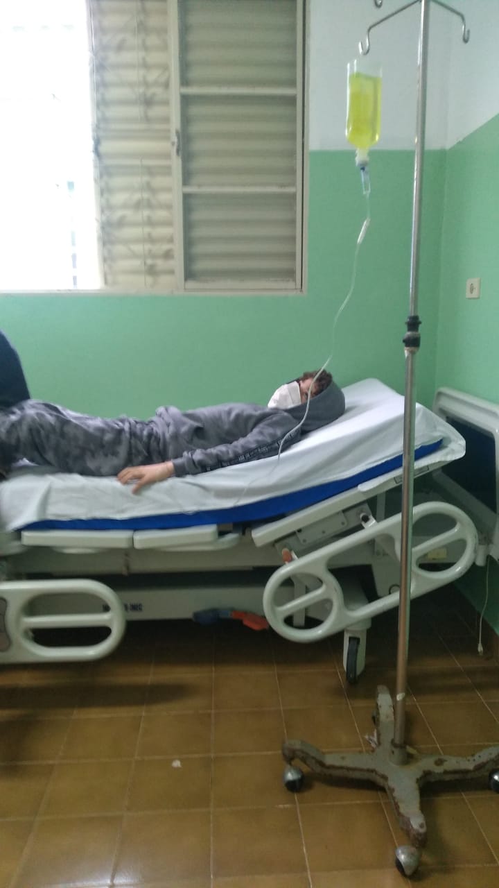 João Felipe, 8, no hospital